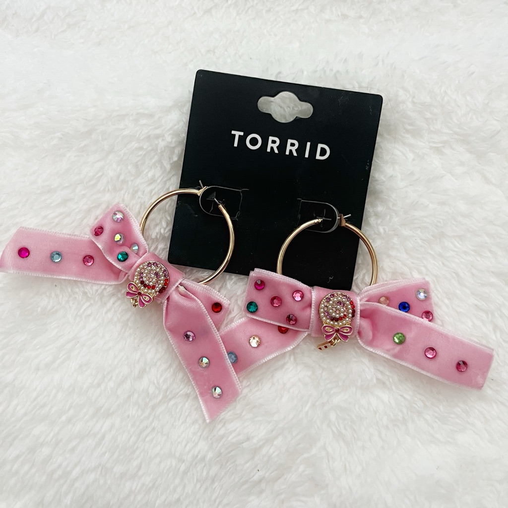 Torrid Christmas Candy Earrings 15$